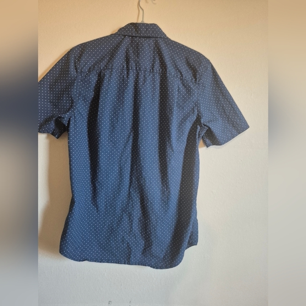 St. John's Bay Men's Blue Polka Dot Shirt